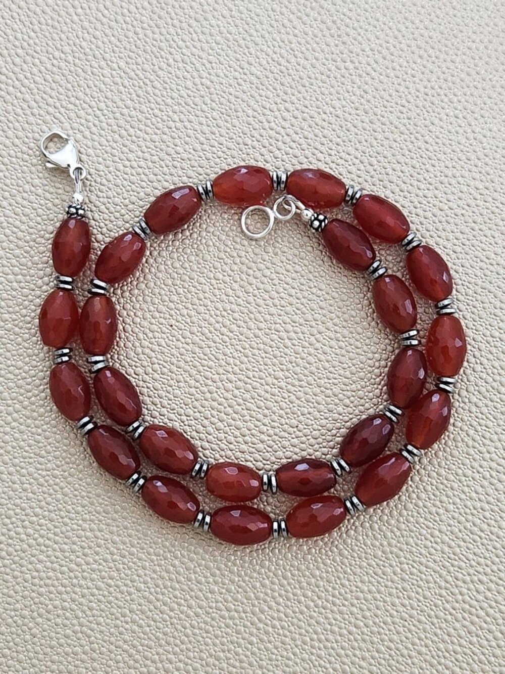 CARNELIAN NECKLACE